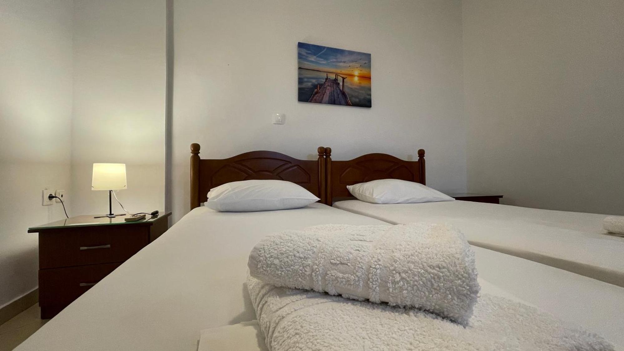 Tasos Rooms Himare Luaran gambar
