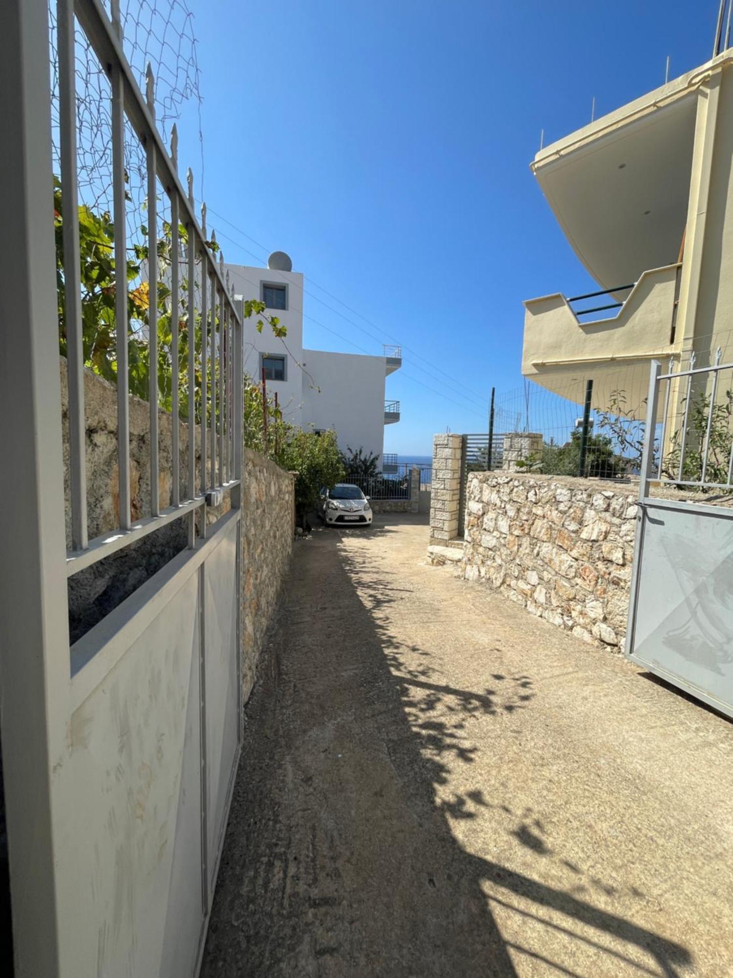 Tasos Rooms Himare Luaran gambar