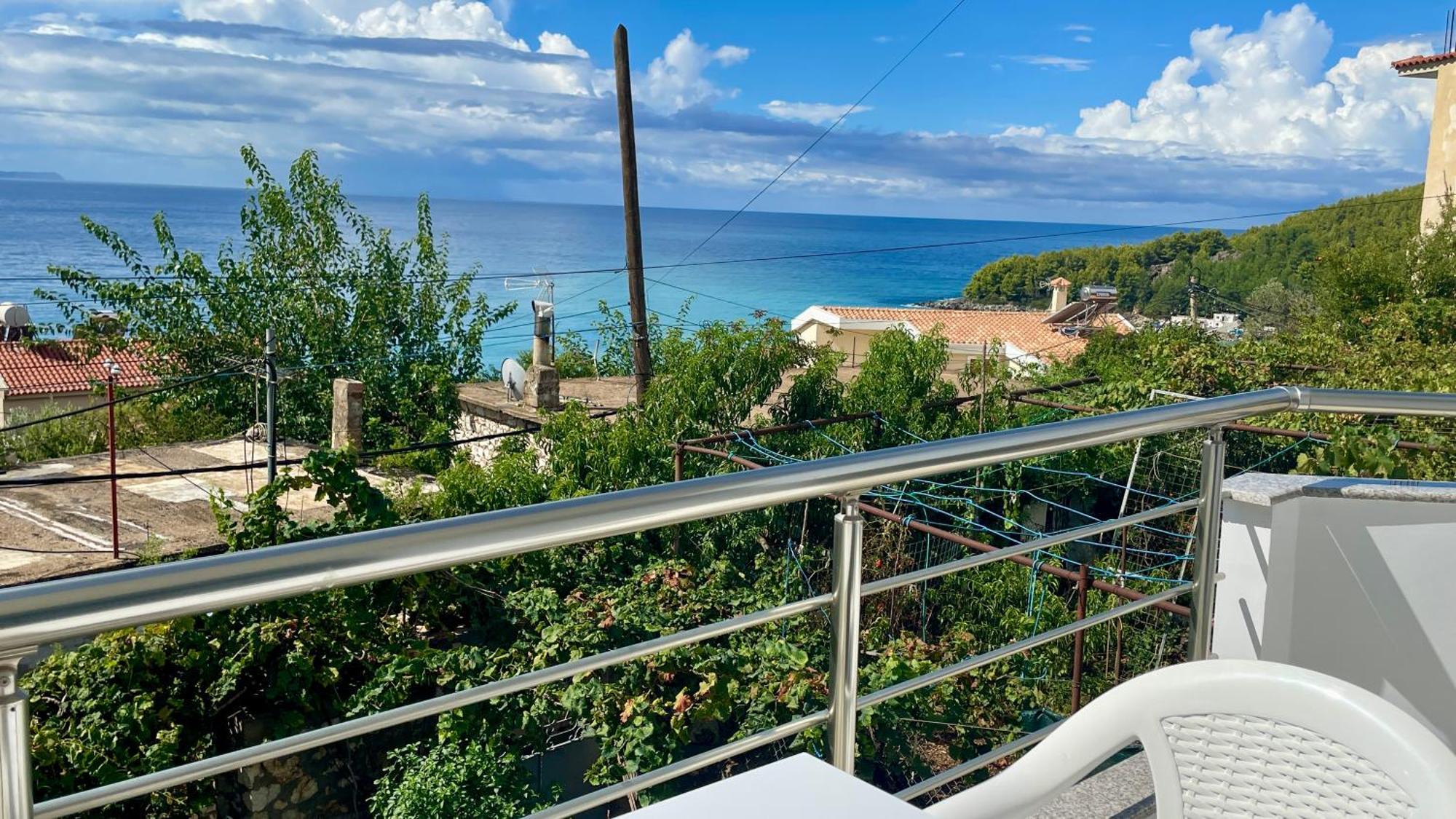 Tasos Rooms Himare Luaran gambar