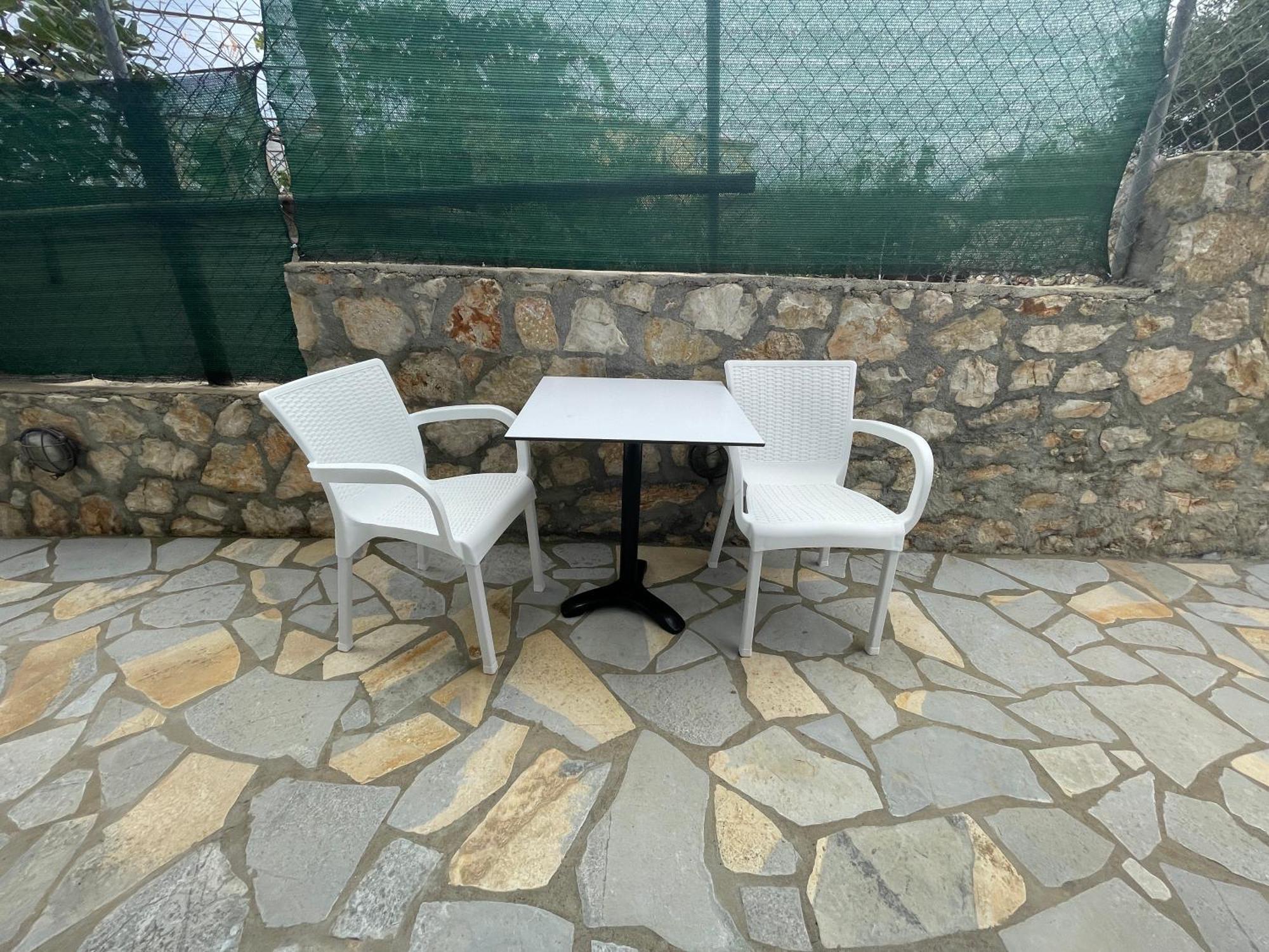 Tasos Rooms Himare Luaran gambar